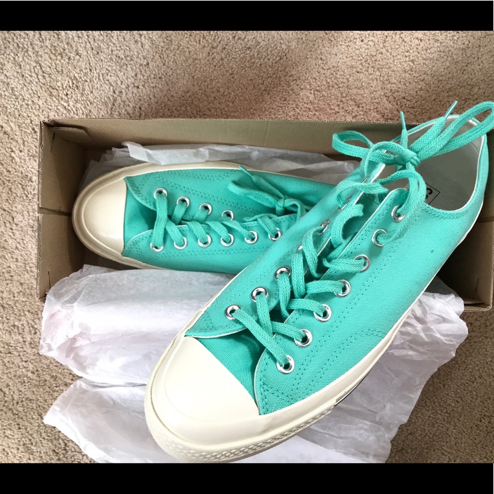 Men's converse